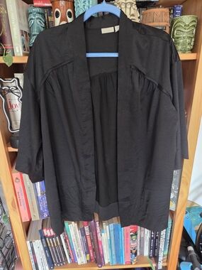 Hinge Kimono Style Jacket